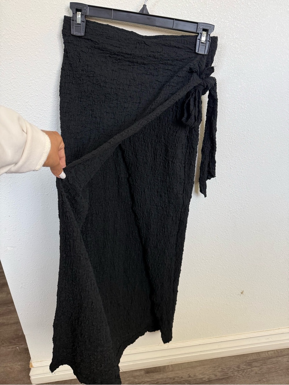 Black Textured Two Piece Set Crop Top & Wrap Midi Skirt Boho Resort - Picture 4 of 11